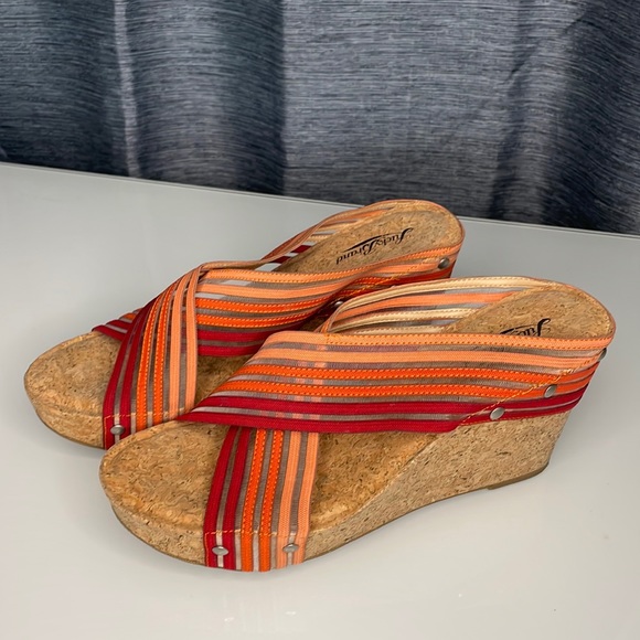 Lucky Brand Shoes - HP🎉 Lucky Brand Miller Cork Cross Strap Sandals